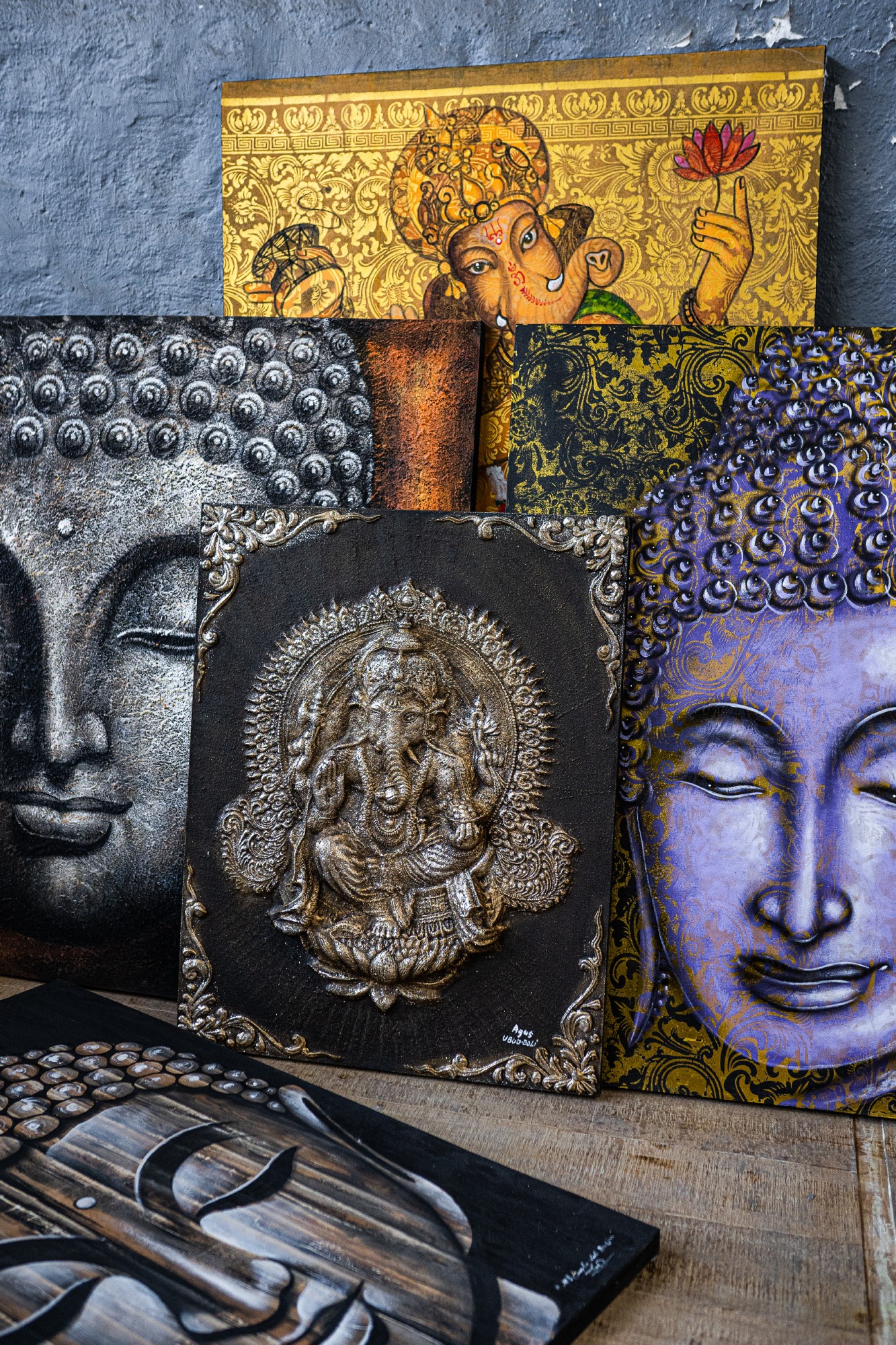 Gemälde 'Wooden Buddha' auf Leinwand, schwarz / grau, H 120 cm, B 80 cm, T 4 cm von fischer's lagerhaus