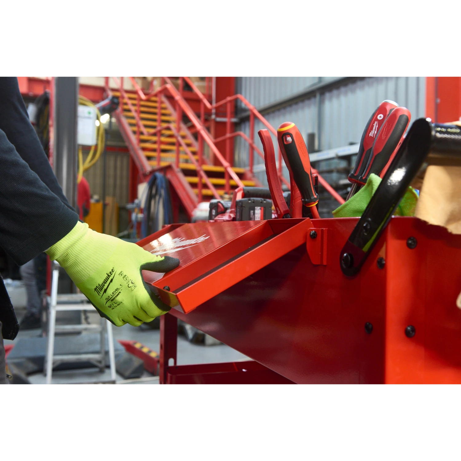 Milwaukee 4932478856 Stalen gereedschapswagen - 40˝ / 102 cm