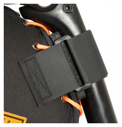 Sacoche de Selle Restrap Saddle Bag 18L Noir Orange