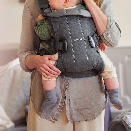 Porte-bébé One tissé mélangé   Gris denim / Gris foncé        de               BabyBjörn