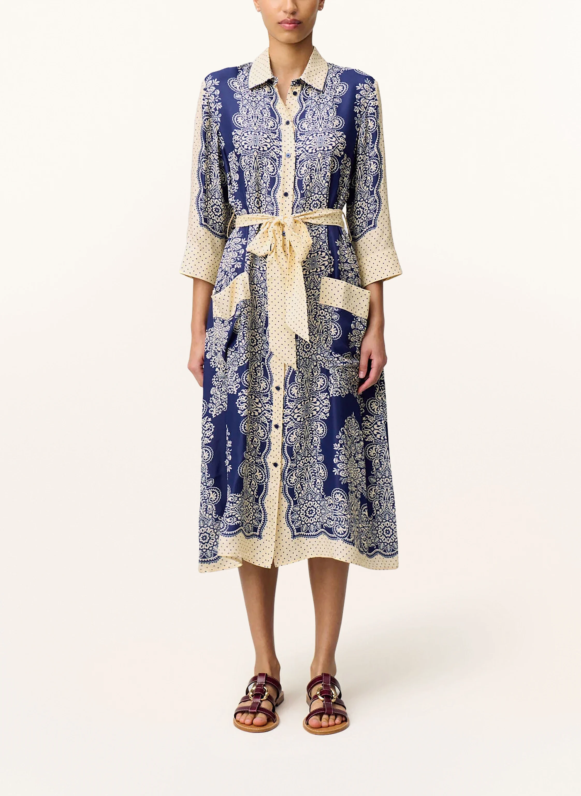 CLAUDIE PIERLOT Hemdblusenkleid aus Satin mit 3/4-Arm