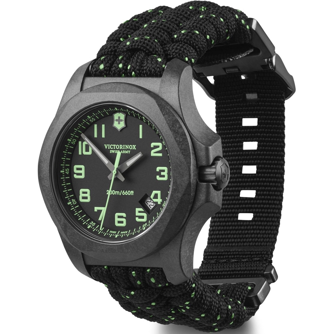 Victorinox Swiss Army I.N.O.X. Carbon