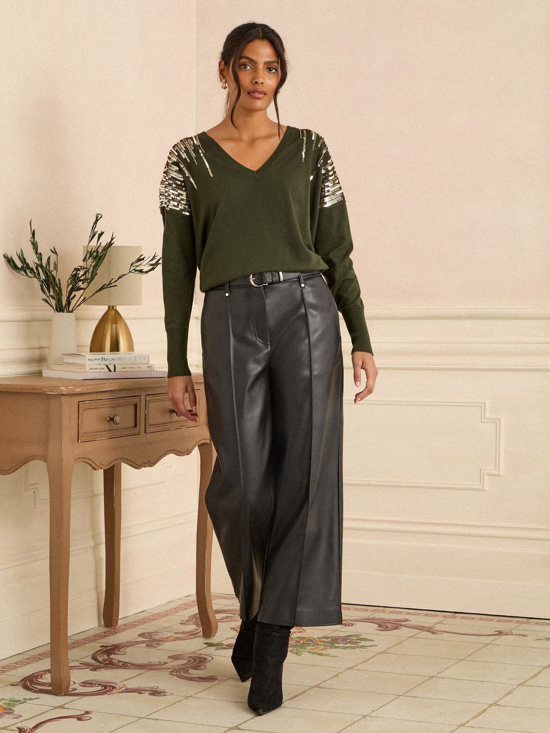 Kakigroen - Love & Roses Sequin V-Neck Knitted Jumper