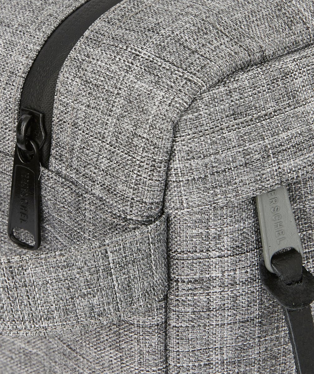 HERSCHELTROUSSE DE TOILETTE GRISE MIXTE AVEC SANGLE