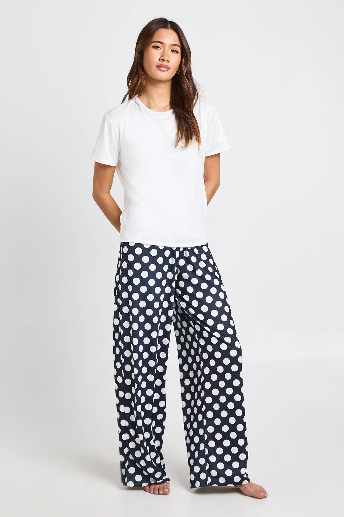 boohoo Ensemble Pyjama Pantalon À Pois & T-shirt Oversize