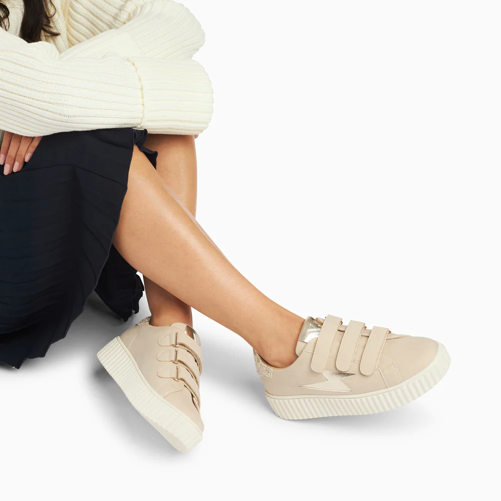 Sneakers-Baskets éclair Pomeline beige et or à scratchs