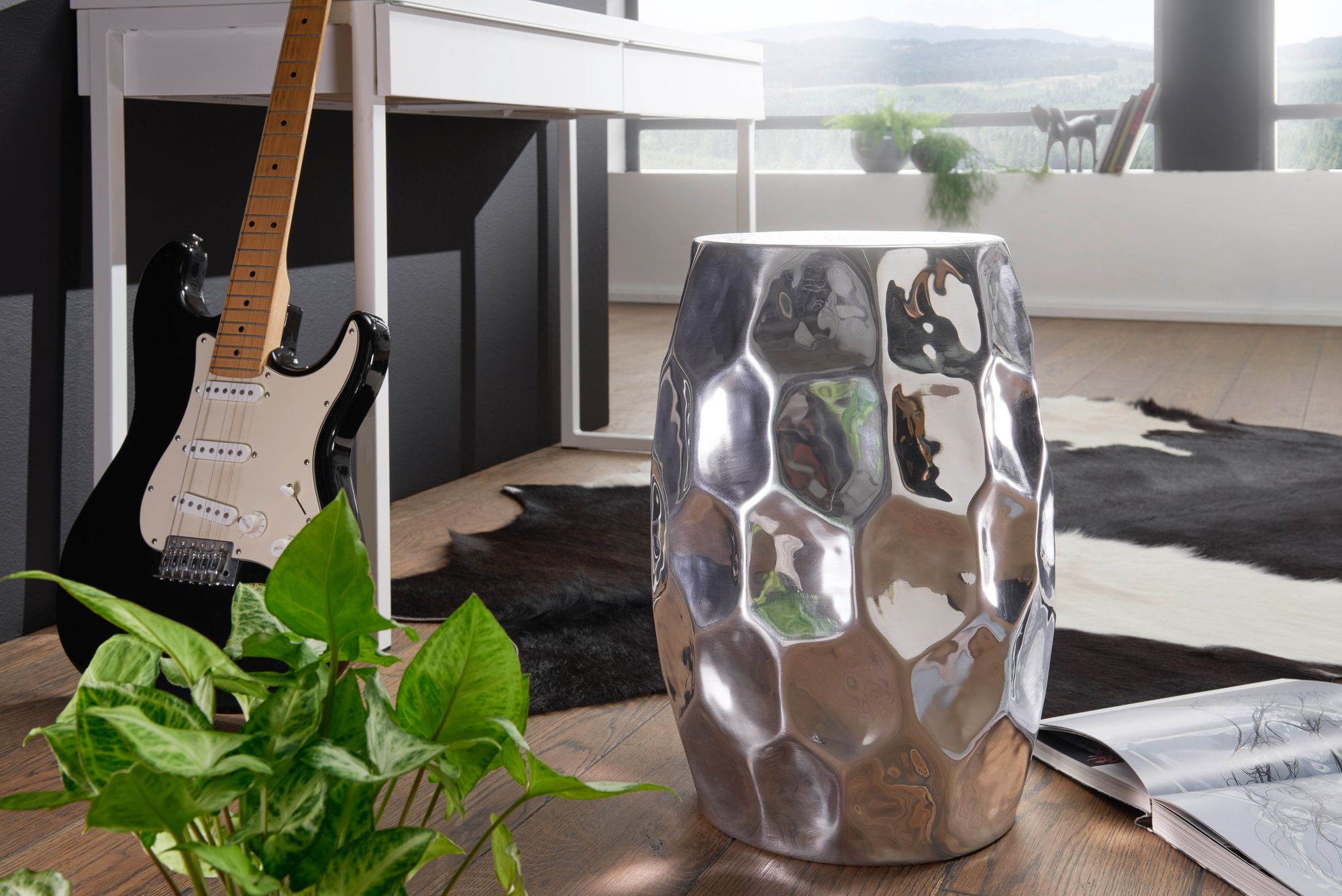 KADIMA DESIGN Orientalischer Beistelltisch ENNS: Hammerschlag-Design, Aluminium, pflegeleicht