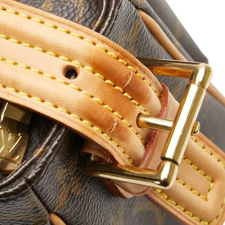Louis Vuitton Vintage Louis Vuitton Cite Brown