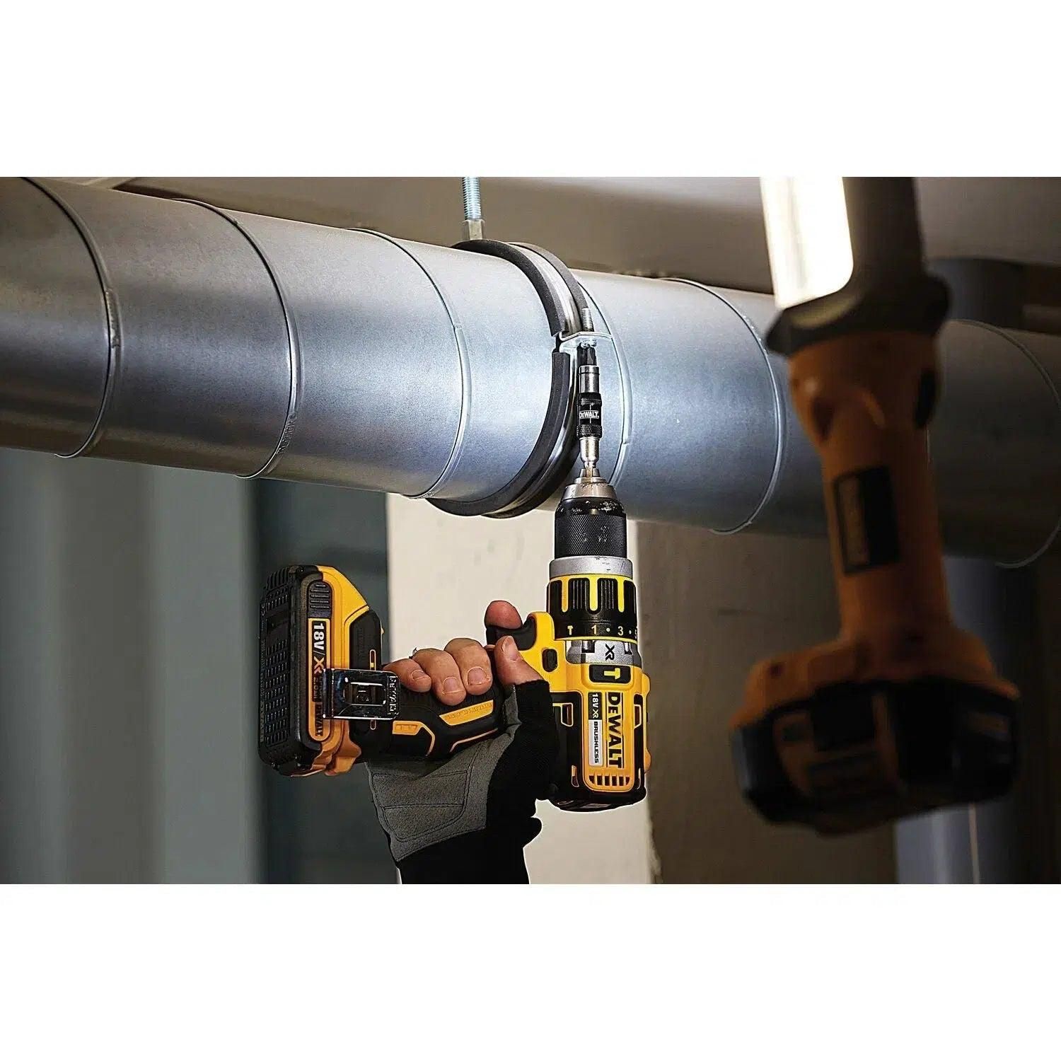 DeWALT DT70518T 10-delige Impact Torsion Schroefbitset   Zwenkbare bit tip houder