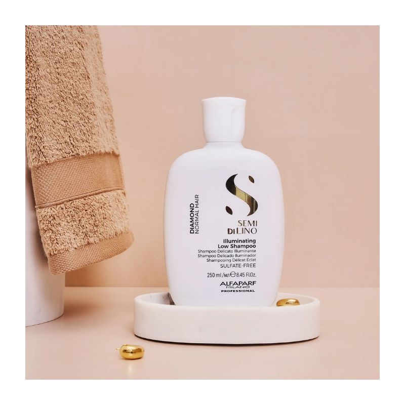 Shampooing délicat Diamond révelateur d'éclat Semi Di Lino 250ml
