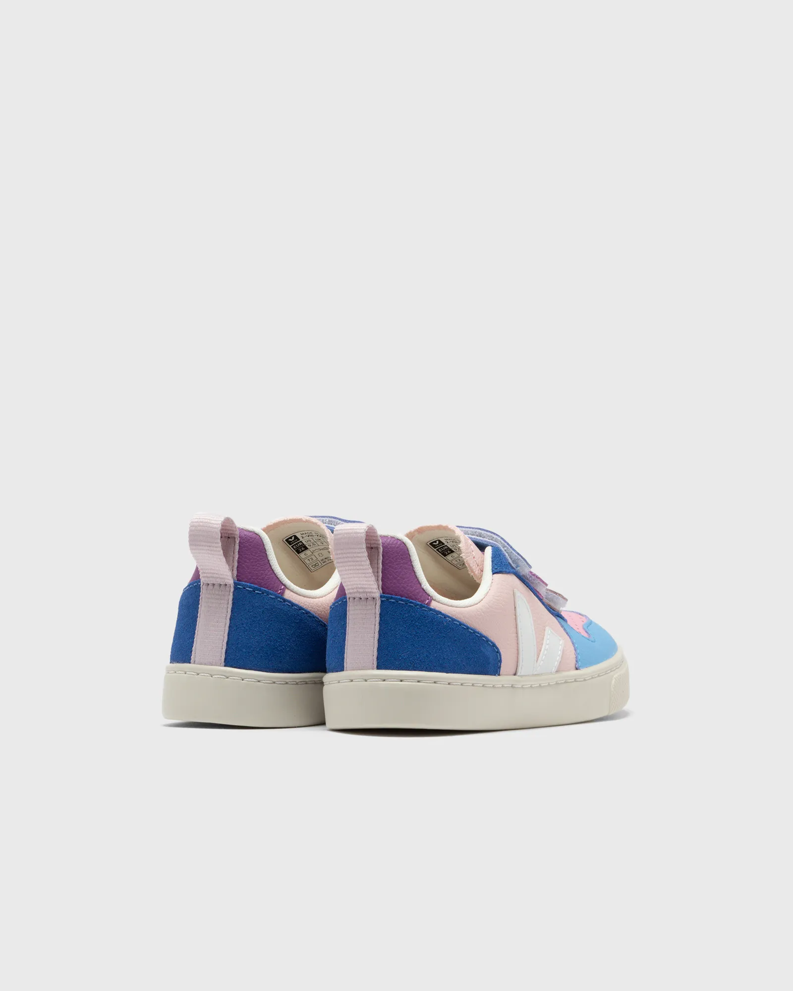 Veja SMALL V-10 CF