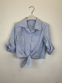Blue bloom top