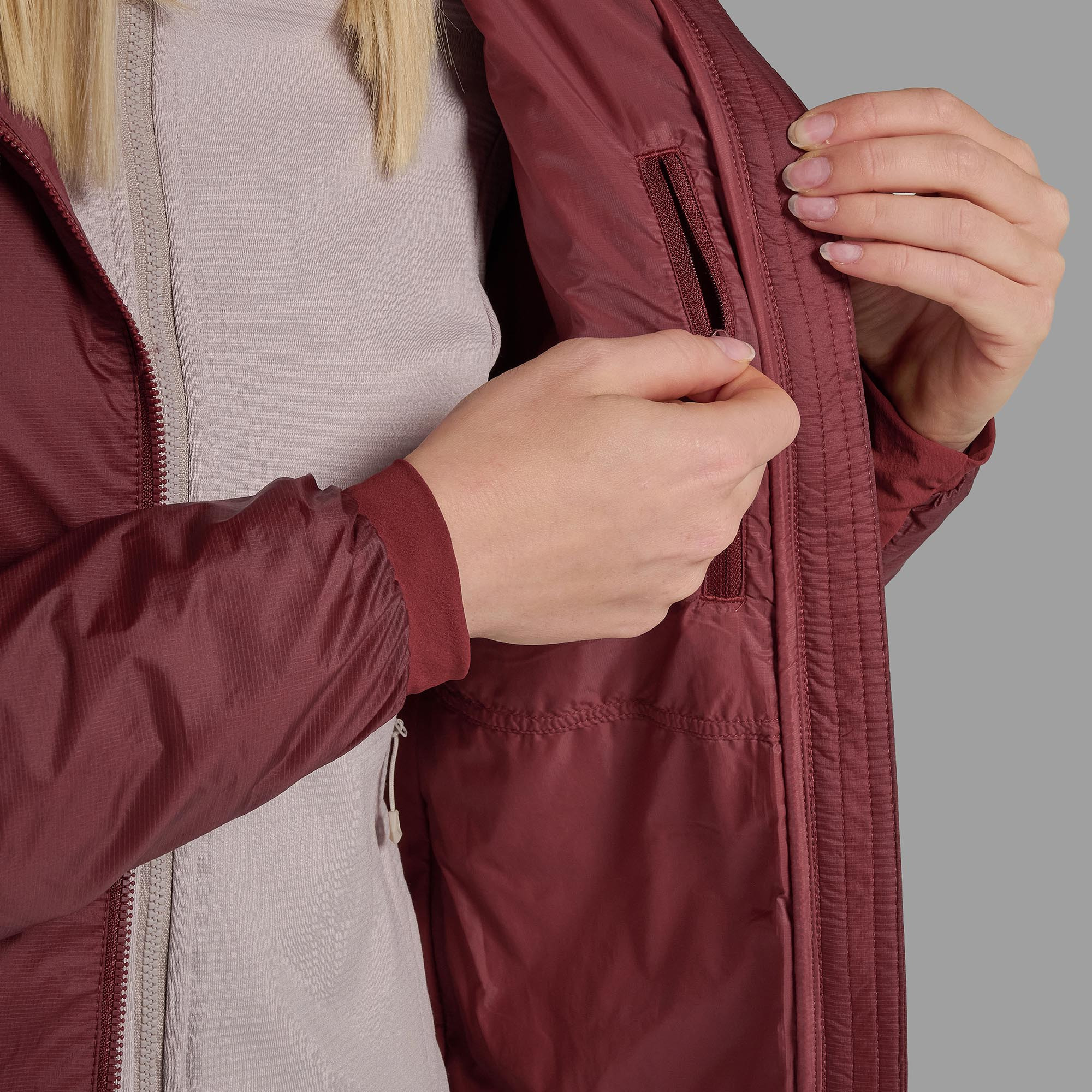 Women's Fortes Lite Hoodie