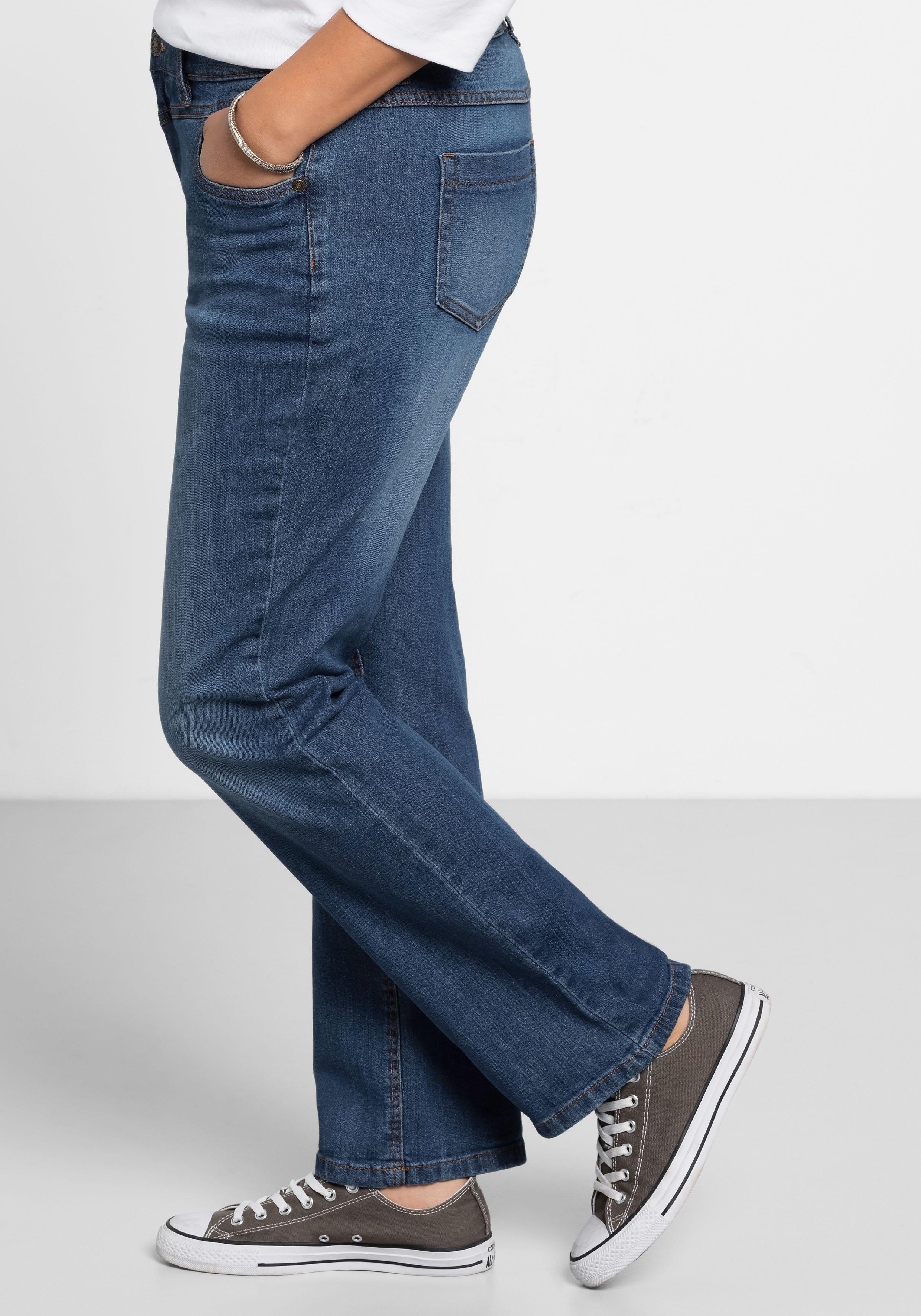 Gerade Jeans mit Used-Effekten