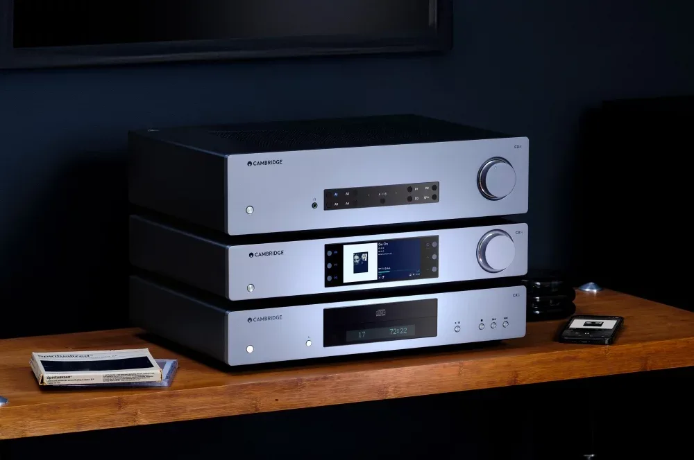 Cambridge CXA81 MKII Amplis hi-fi stéréo