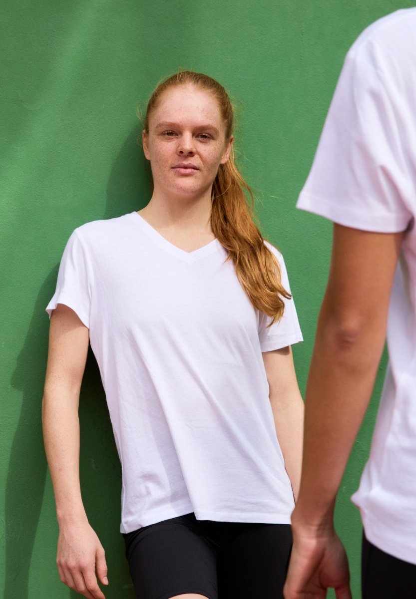 MODAL T-SHIRT MED V-HALS TIL KVINDER