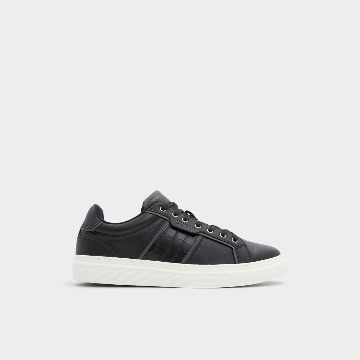 Courtline Black Synthetic Mixed Material Men Low top