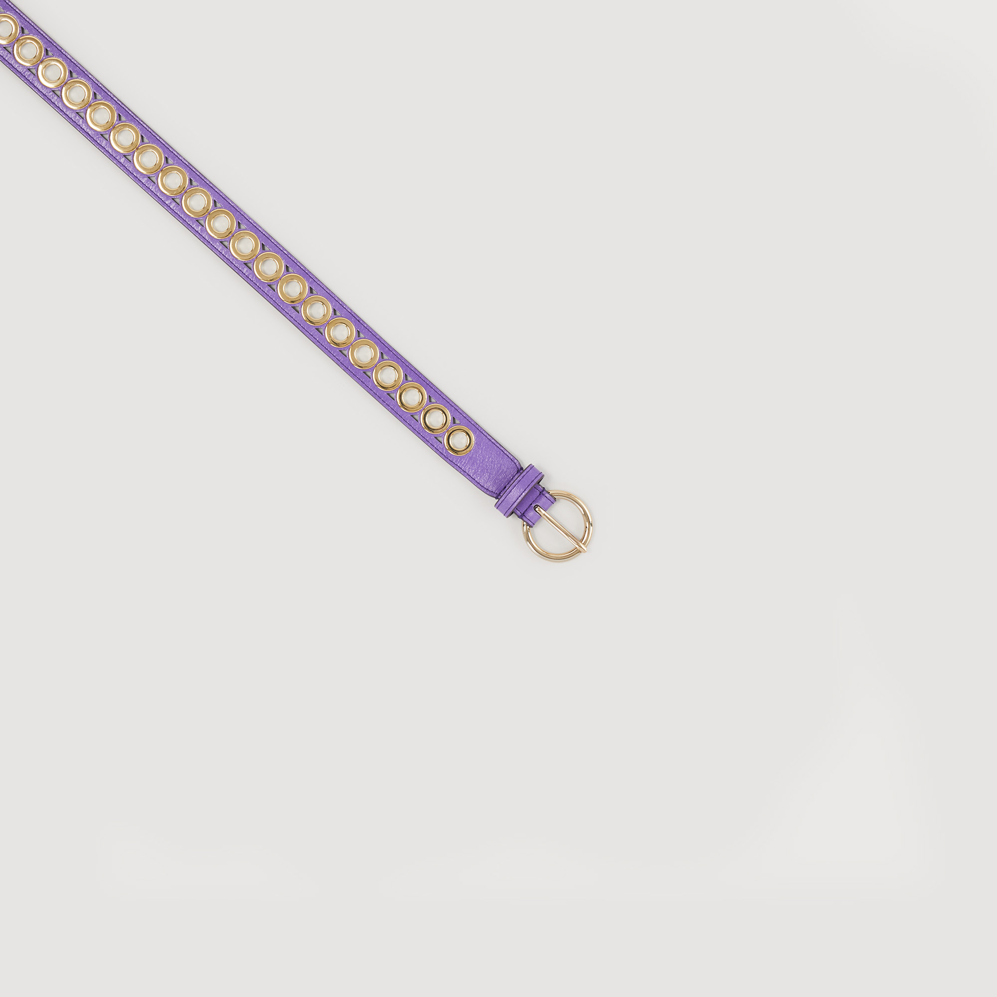 Ceinture en cuir avec œillets