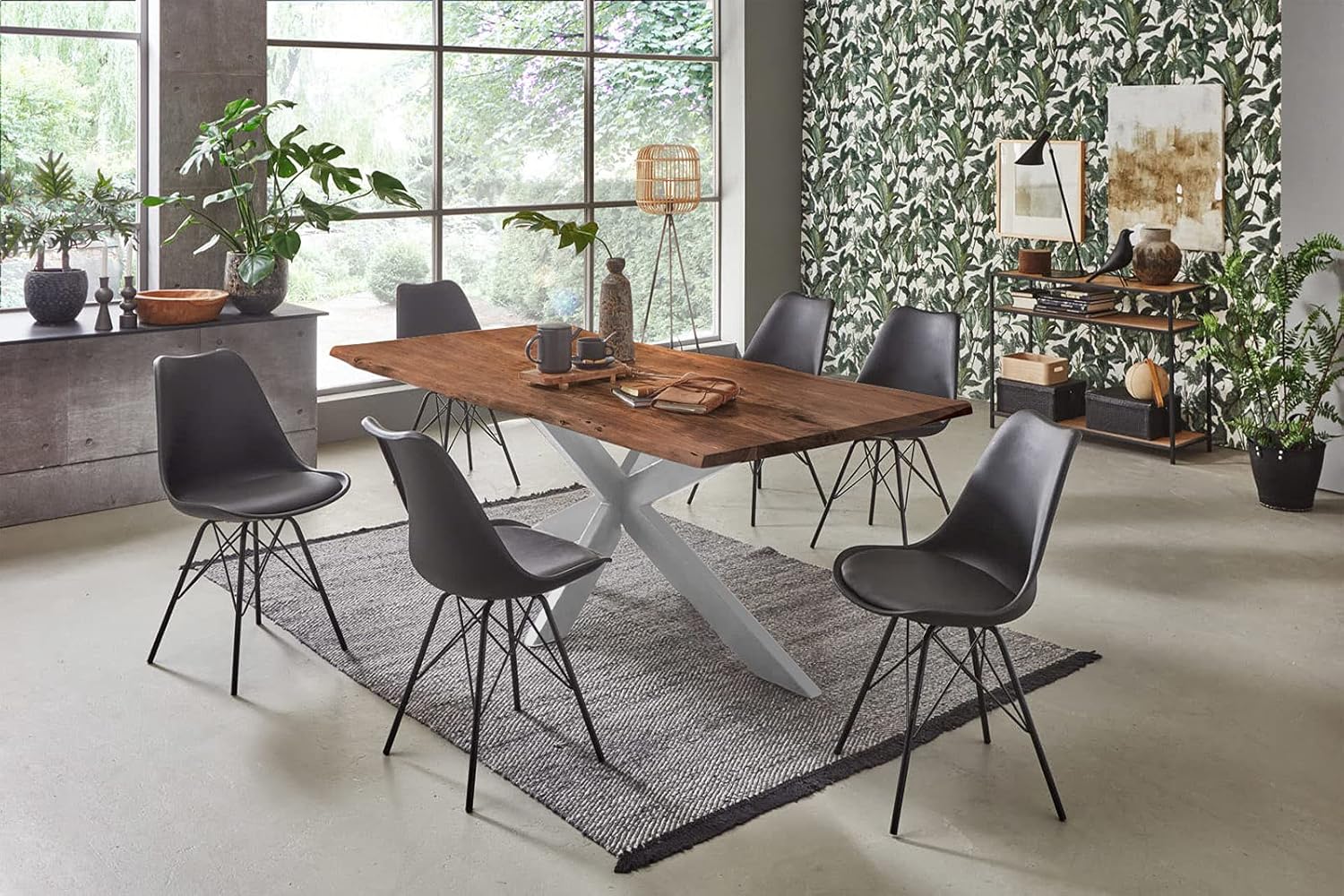 SAM Esstisch 160x85cm Salerno, Akazienholz nussbaumfarben + massiv + lackiert, echte Baumkante, Baumkantentisch, Spider-Metallgestell Silber, Esszimmertisch, Tischplatte 35mm