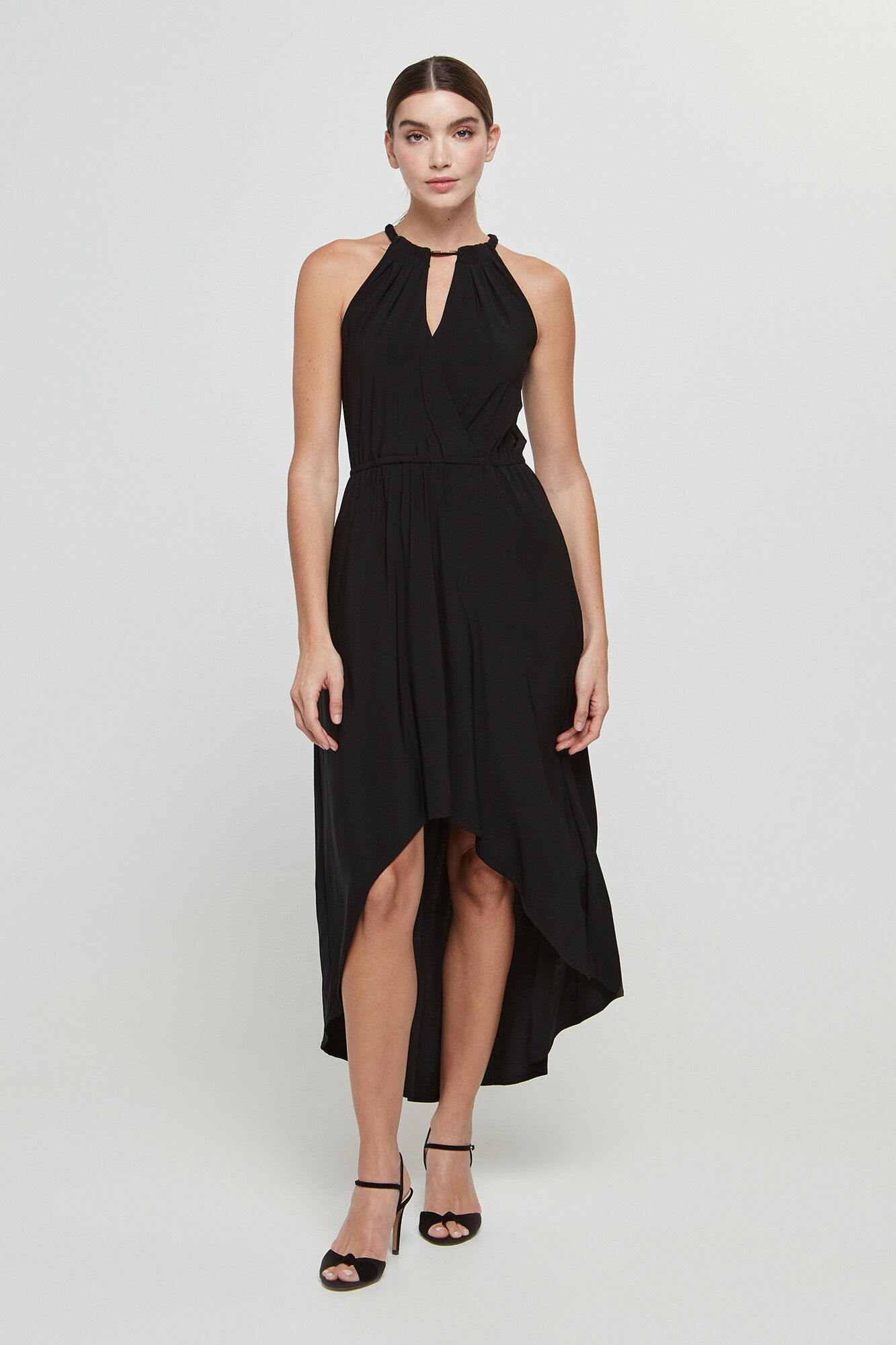 Vestido com Cauda Assimétrica - Preto
