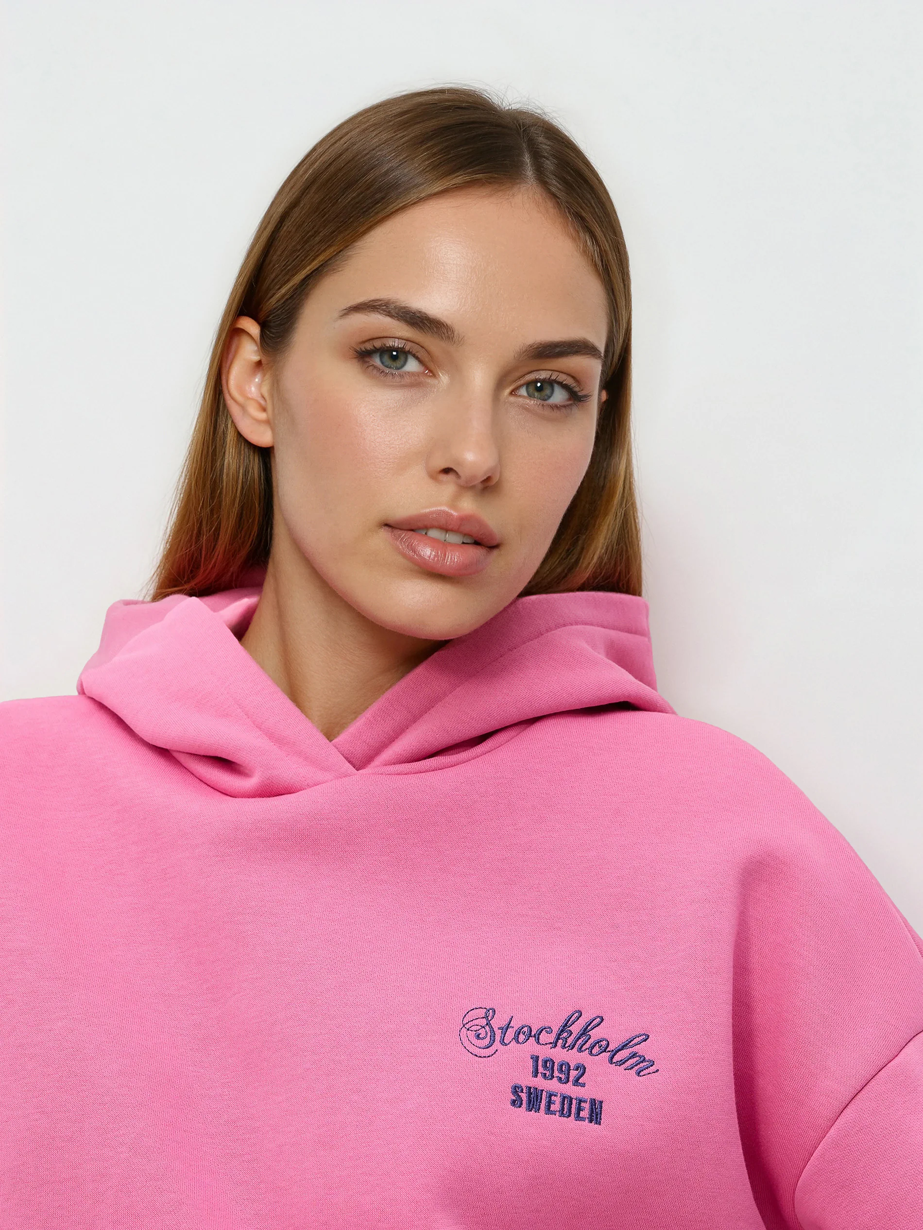 Hoodie mit gesticktem Schriftzug