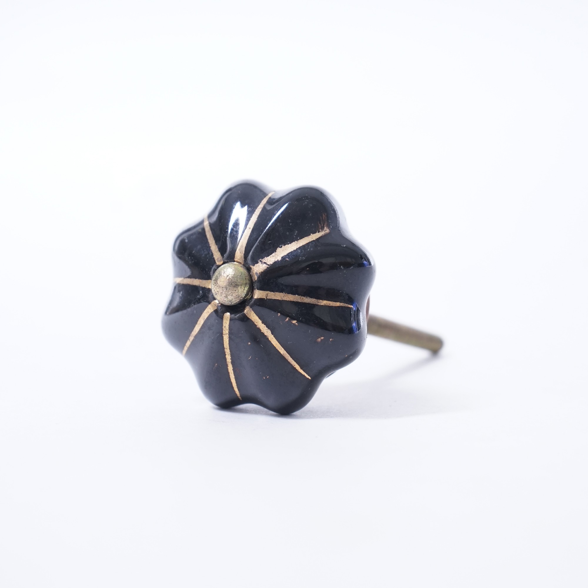 Keramik Möbelknopf 'Blume', handglasiert, schwarz, Ø 4 cm günstig bestellen