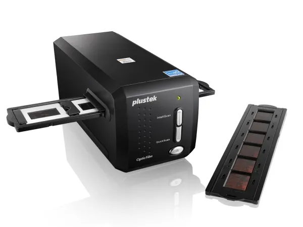 Plustek OpticFilm 8200i Ai - filmscanner (35 mm) - CCD - 35 mm film - 7200 dpi x 7200 dpi - USB 2.0