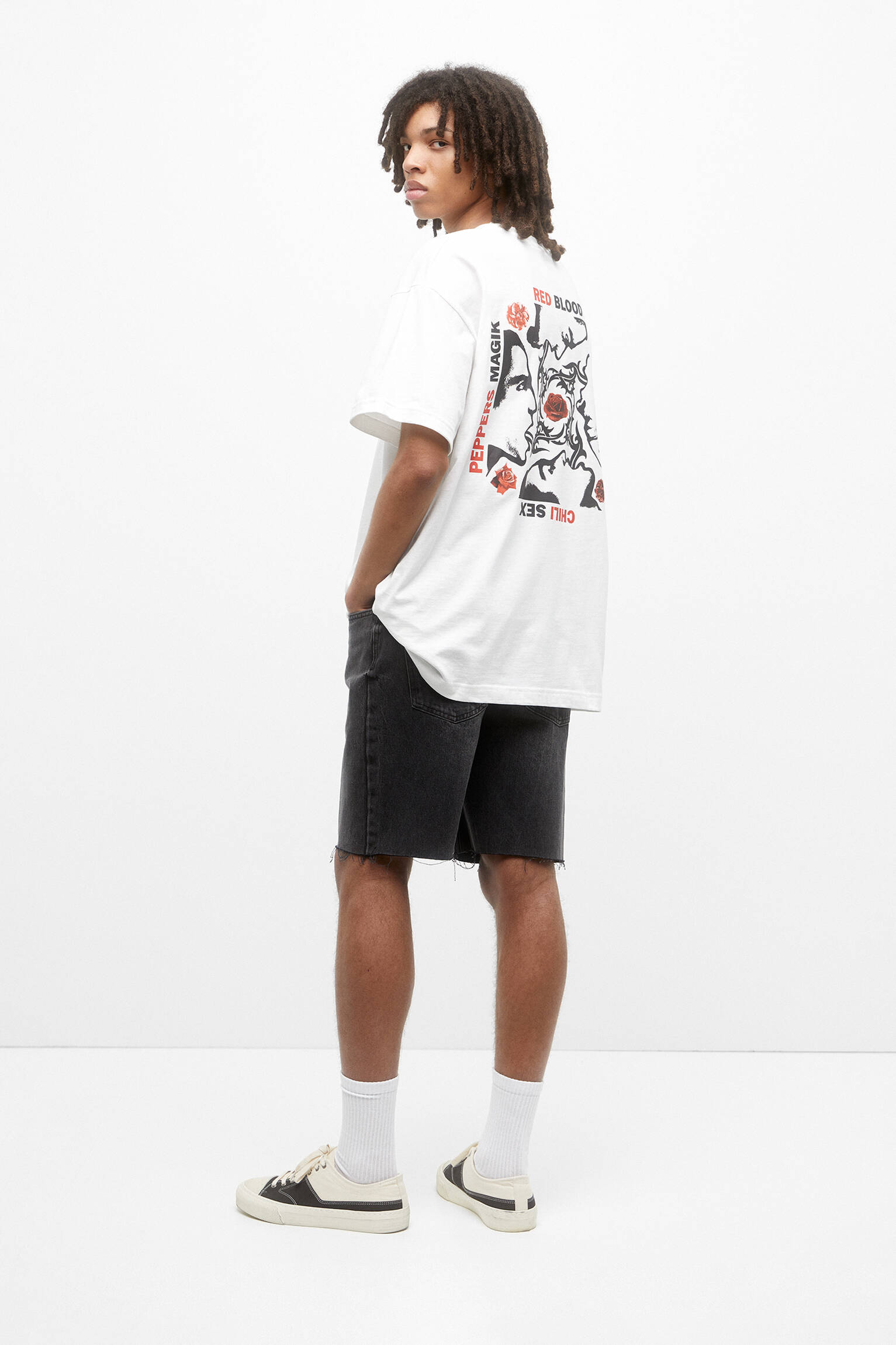 CAMISETA RED HOT CHILI PEPPERS - OFF WHITE