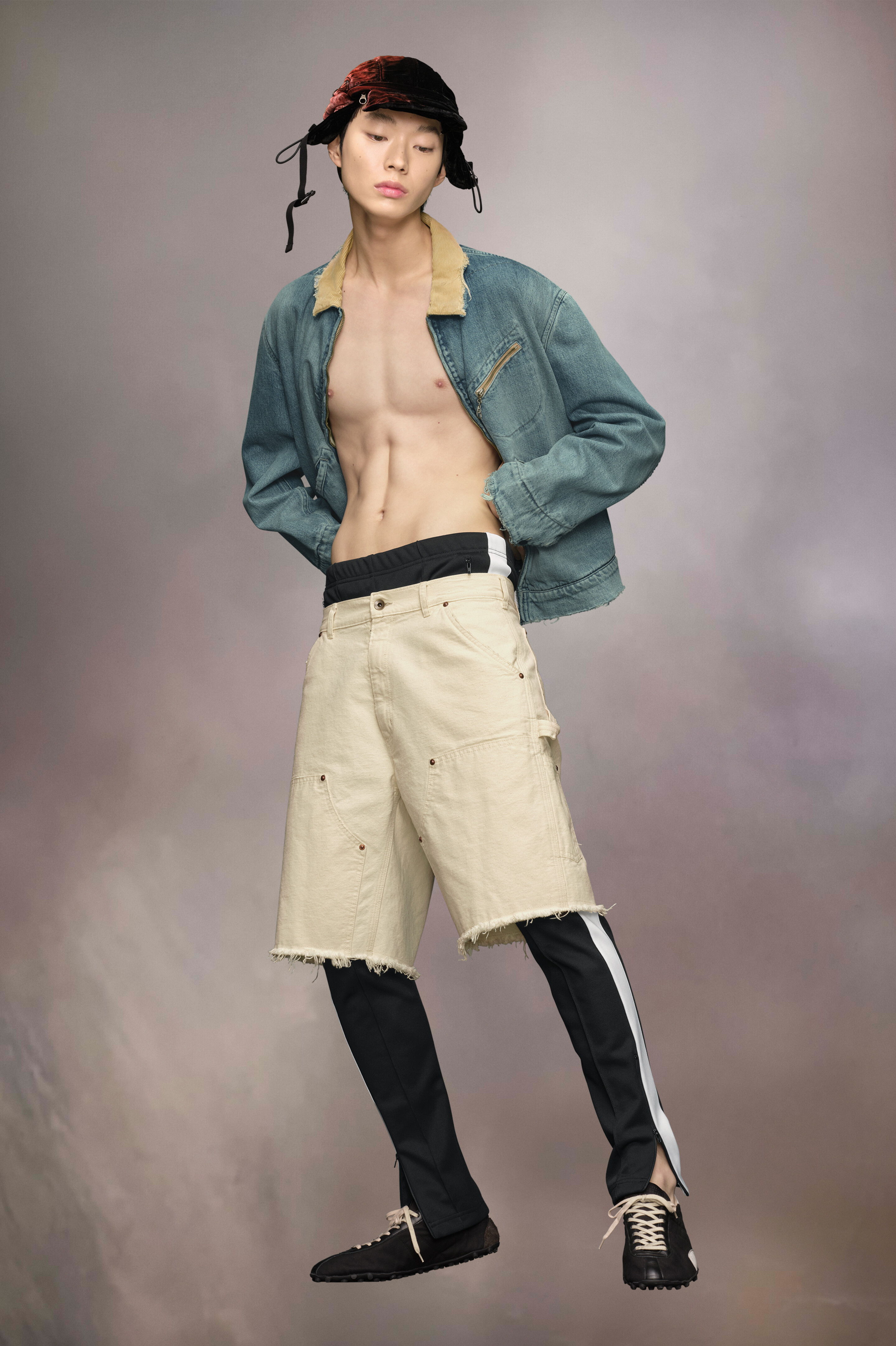 Short en denim clouté