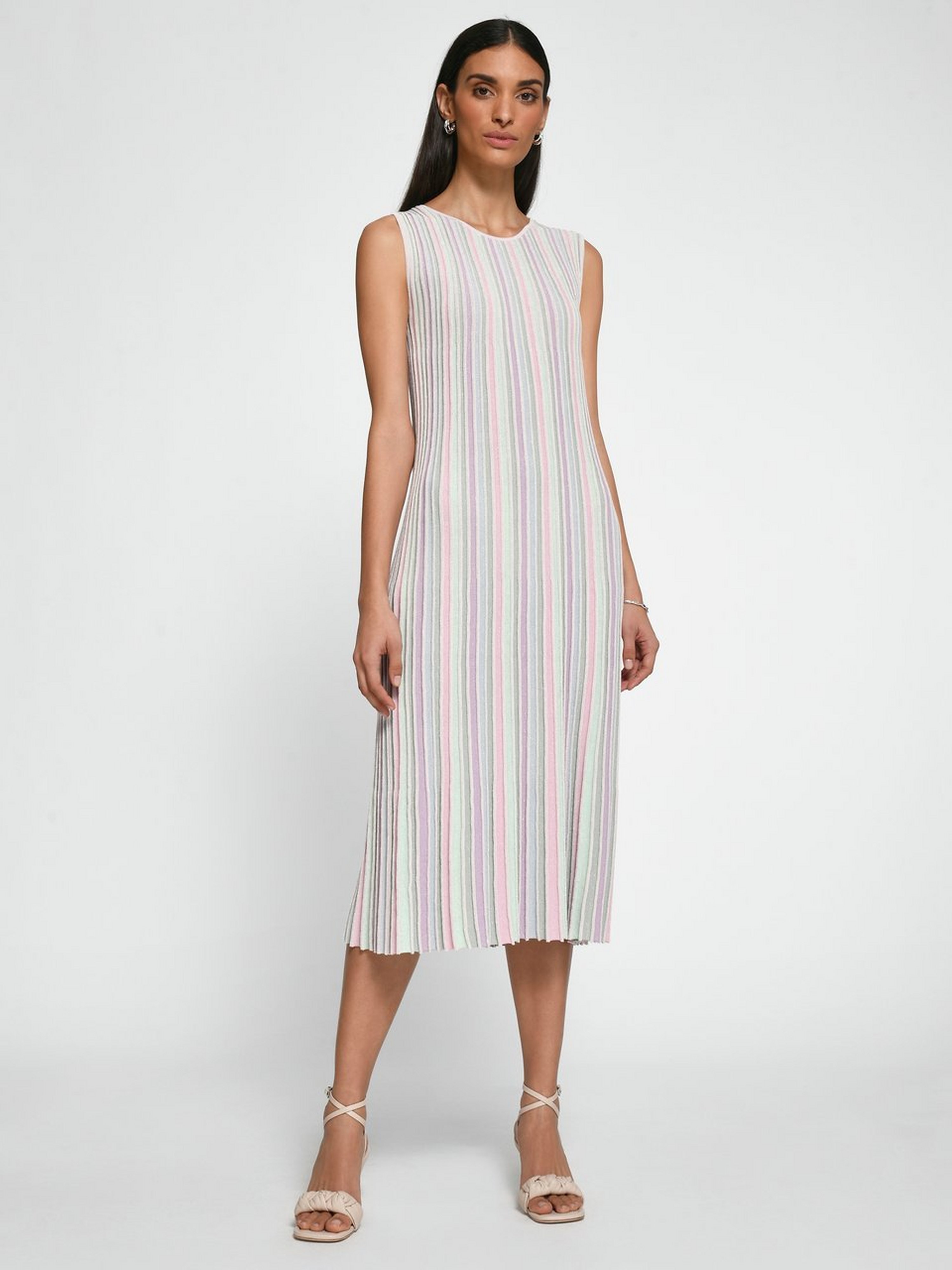 Ärmelloses Strickkleid