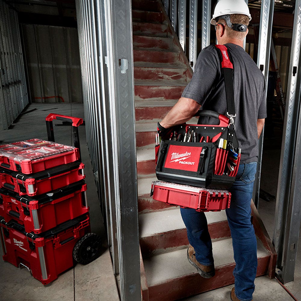 MILWAUKEE PACKOUT™ 500mm Jobsite Storage Tote 48228320