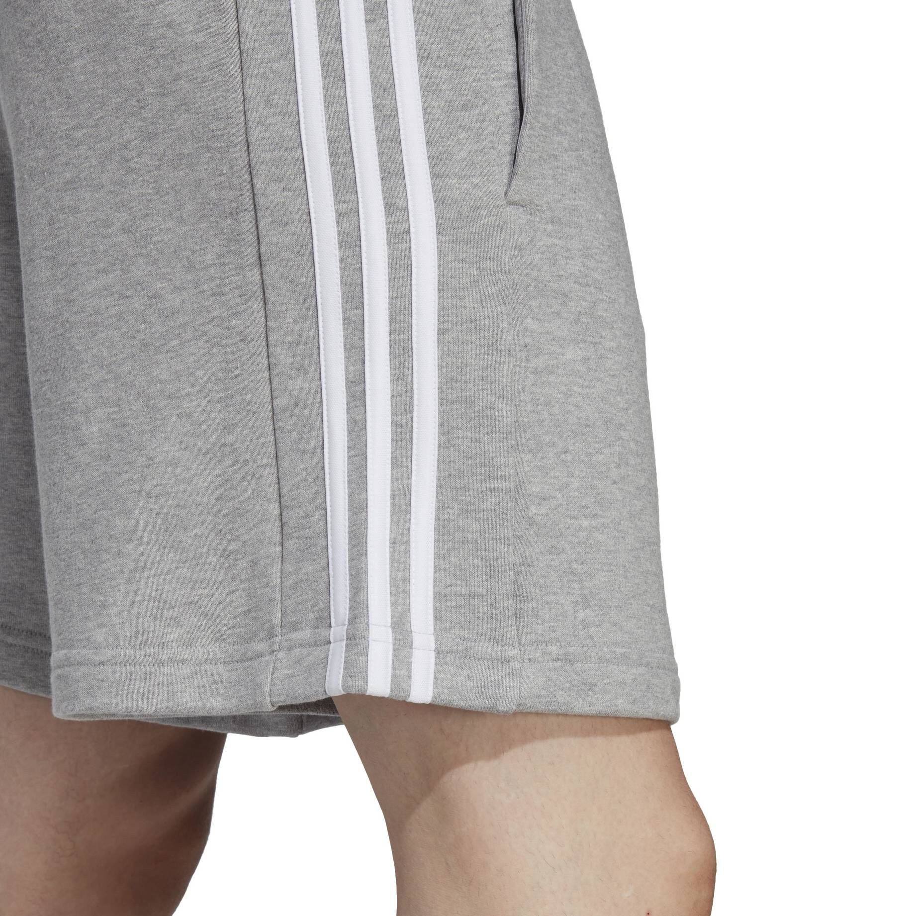 adidas Sportswear| Herren Shorts ESSENTIALS FRENCH TERRY