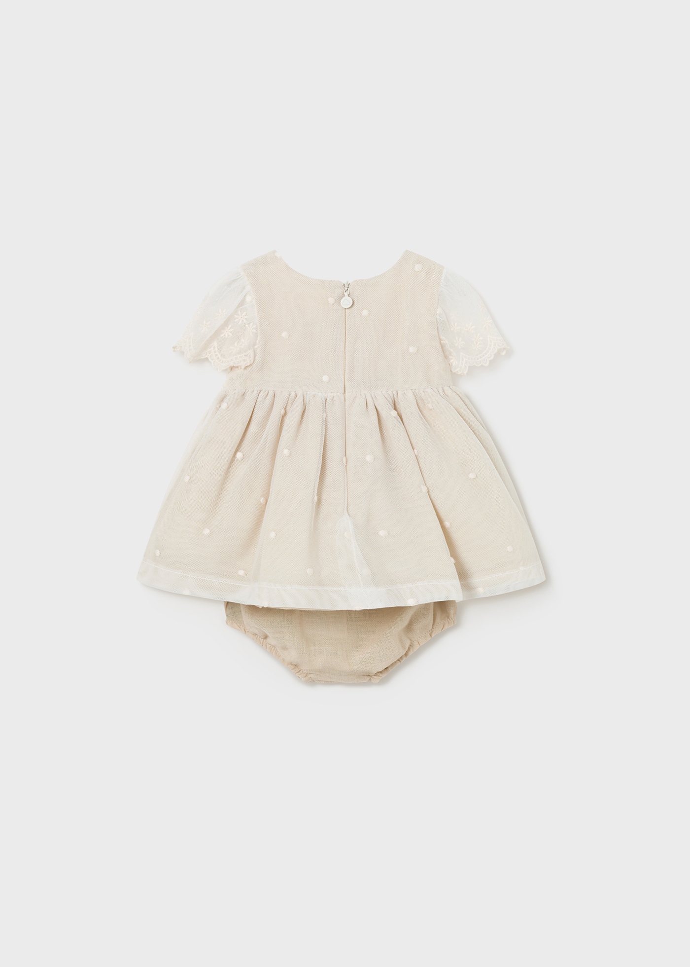 Vestido de tule bordado Nata-Jade com capa para fralda para recém-nascidos.