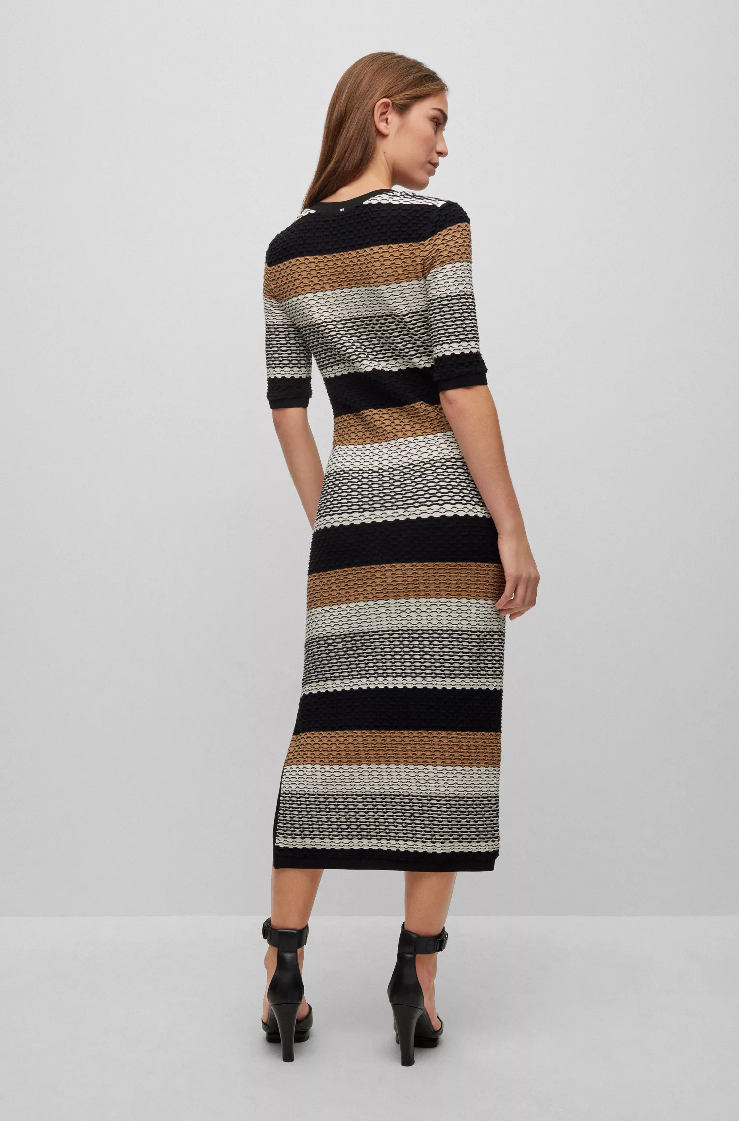 Vestido BOSS preto com listras estruturadas em malha de algodão stretch