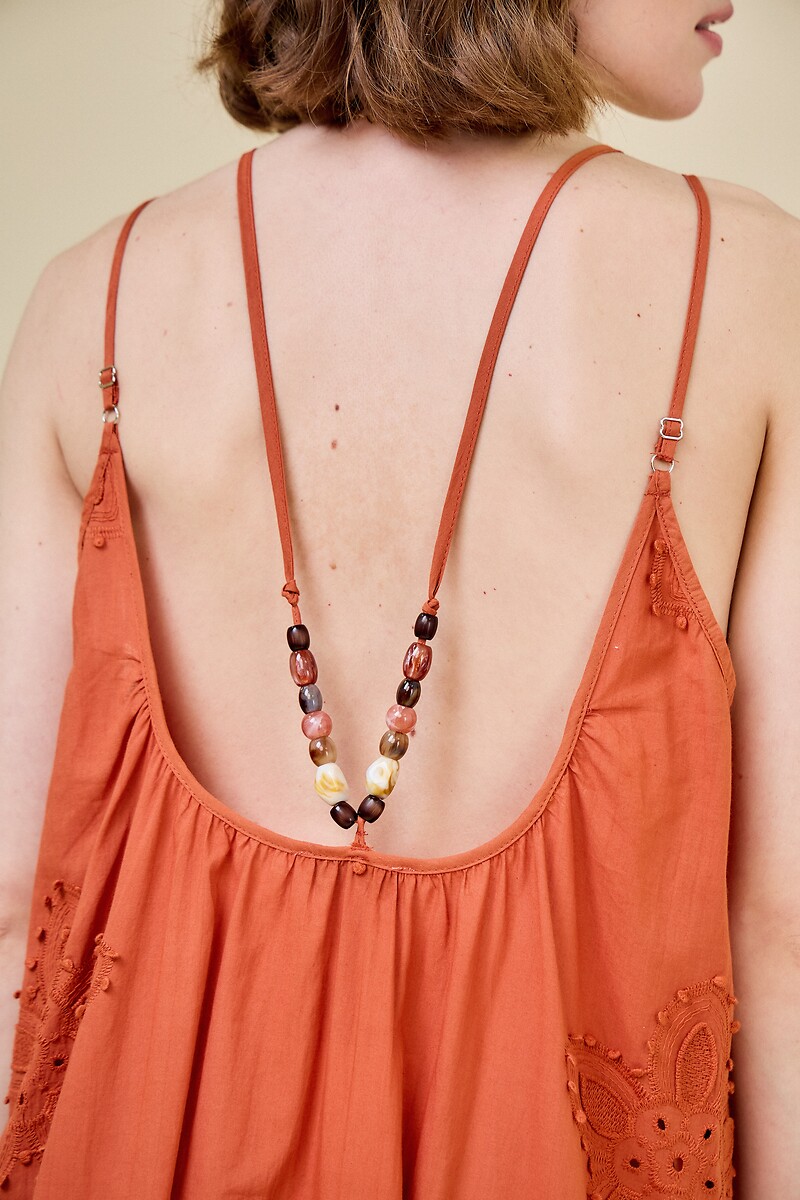 ATÉ BREVE<br>Vestido midi com bordados e pérolas