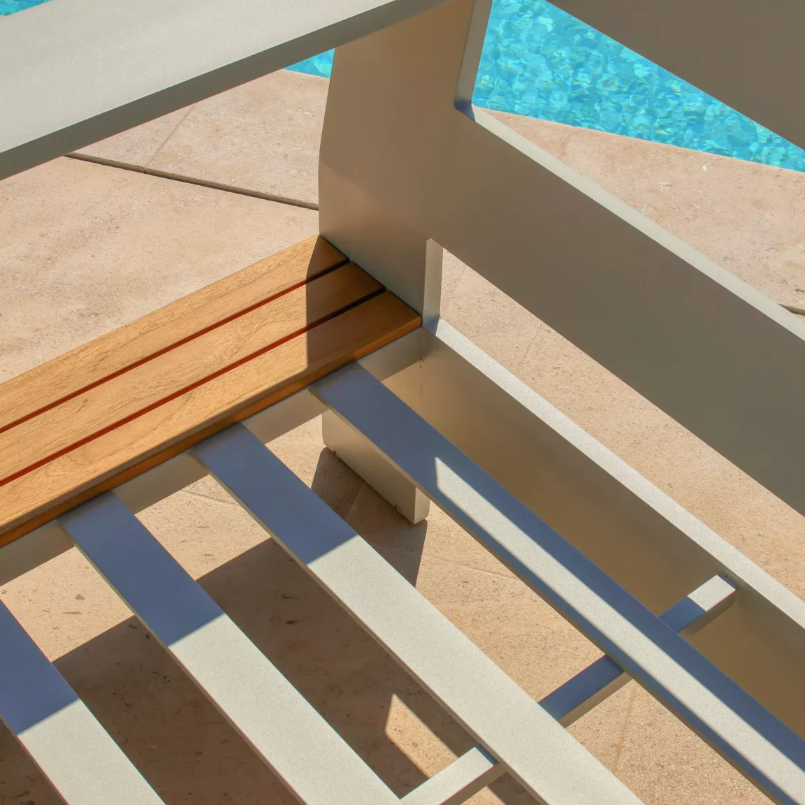 Salon de jardin aluminium et bois teck 5 places Antibes Crème