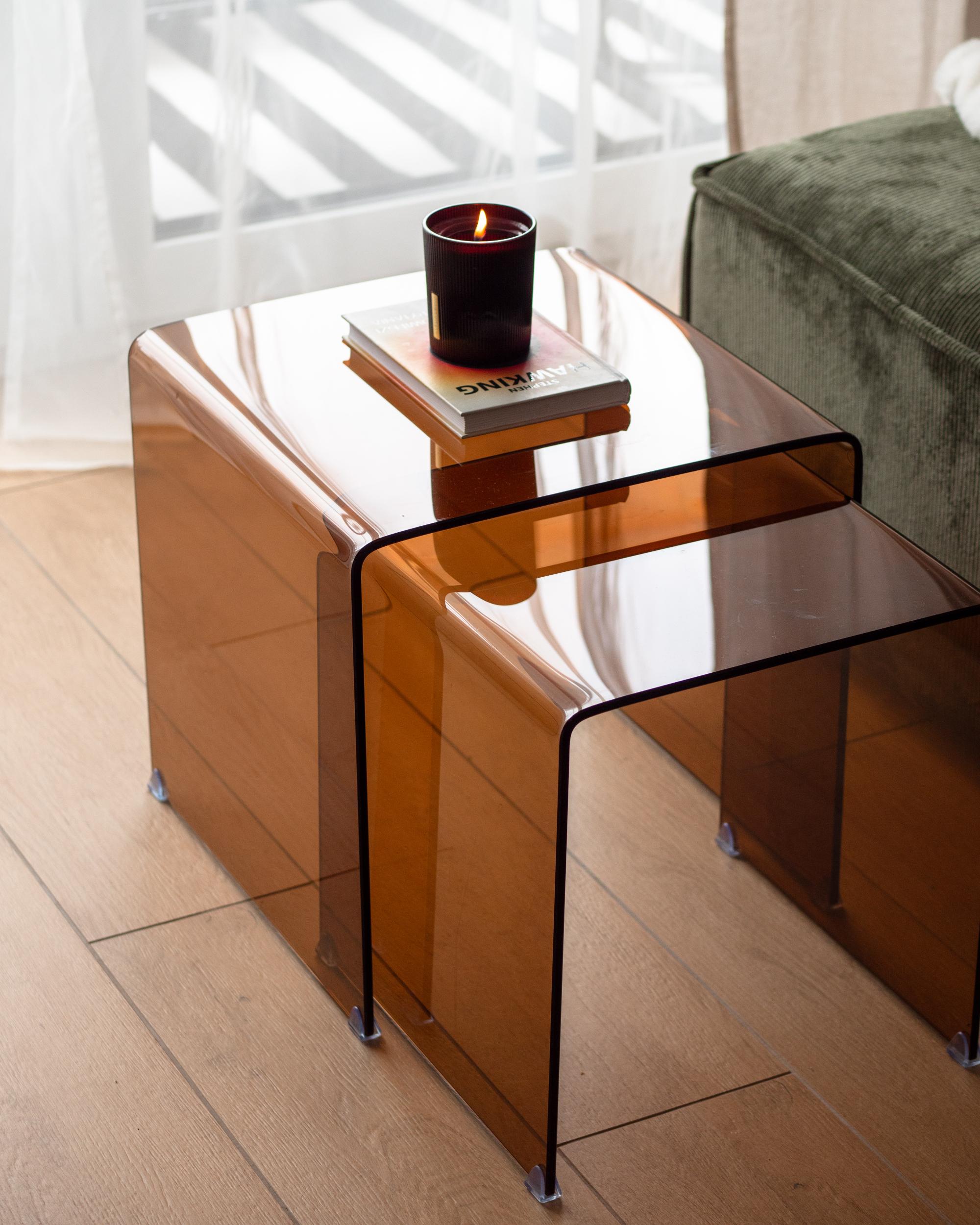 Set van 2 bijzettafels KENDALL Veiligheidsglas Bruin
