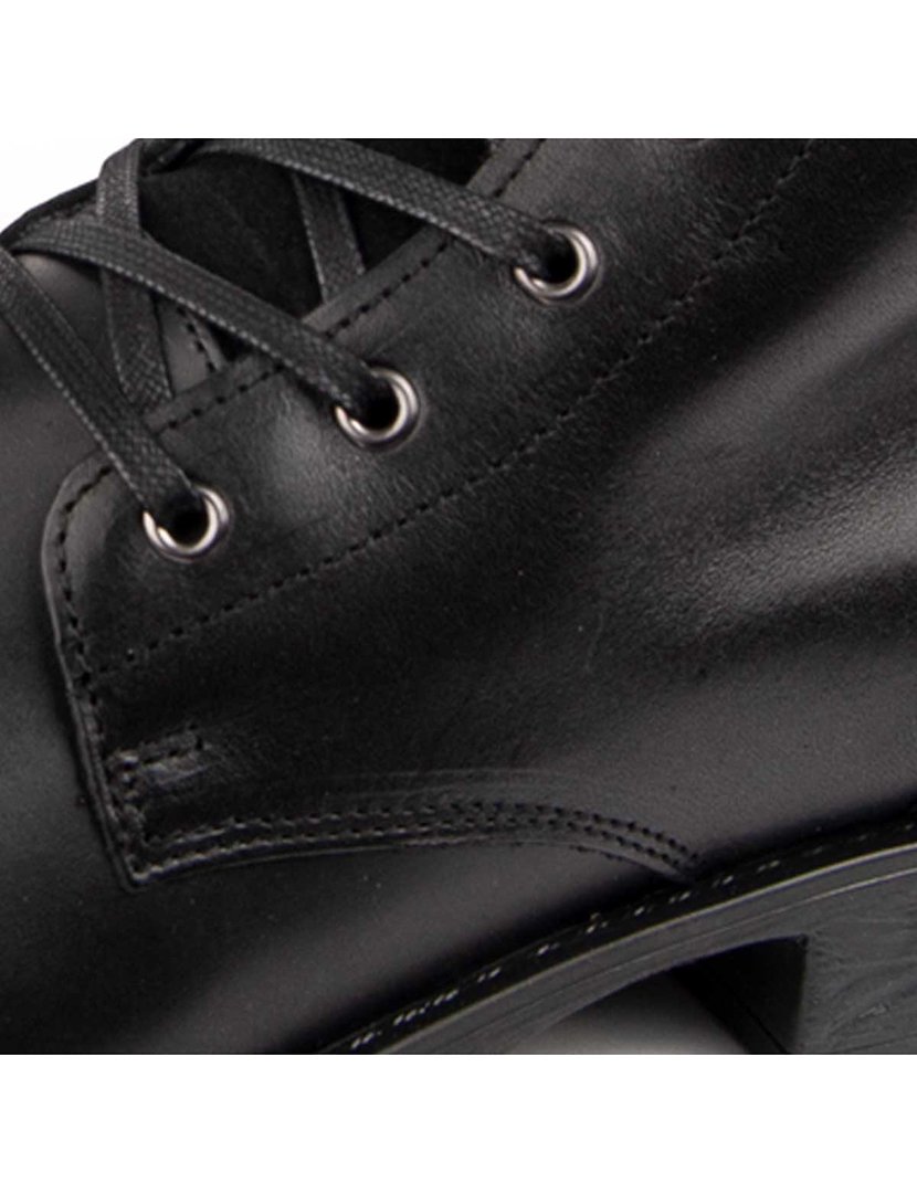 Men's Black Boots