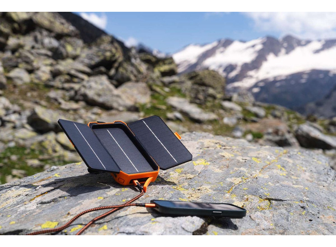 Xtorm Rugged 10.000 mAh powerbank op zonne-energie