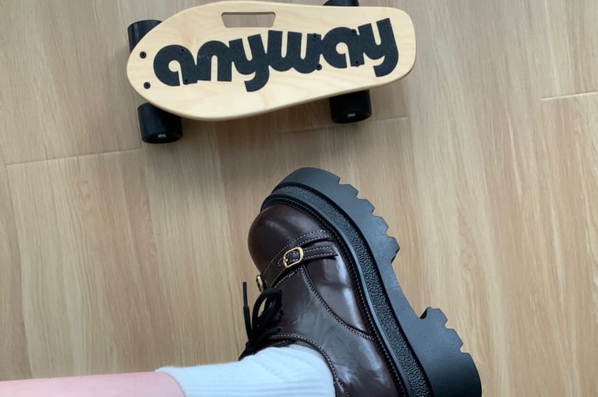 DURAC - Veterschoenen met plateauzool van imitatieleer