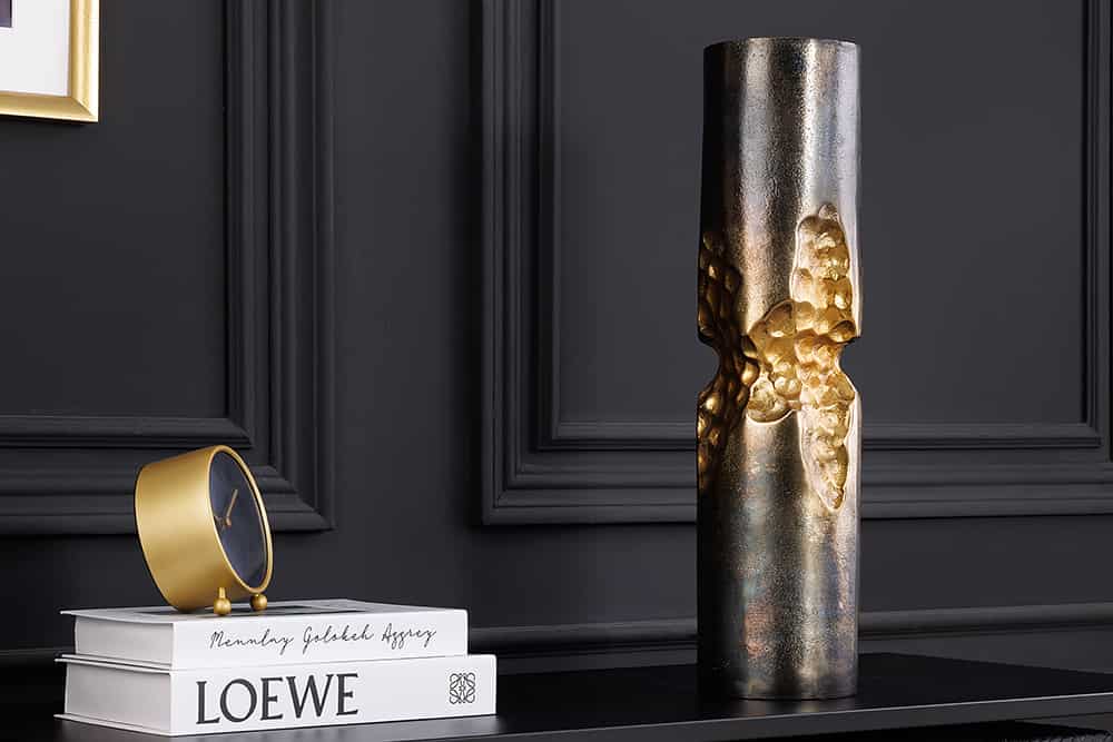 Moderne Vase PRECIOUS 40cm schwarz gold Metall Hammerschlag Design