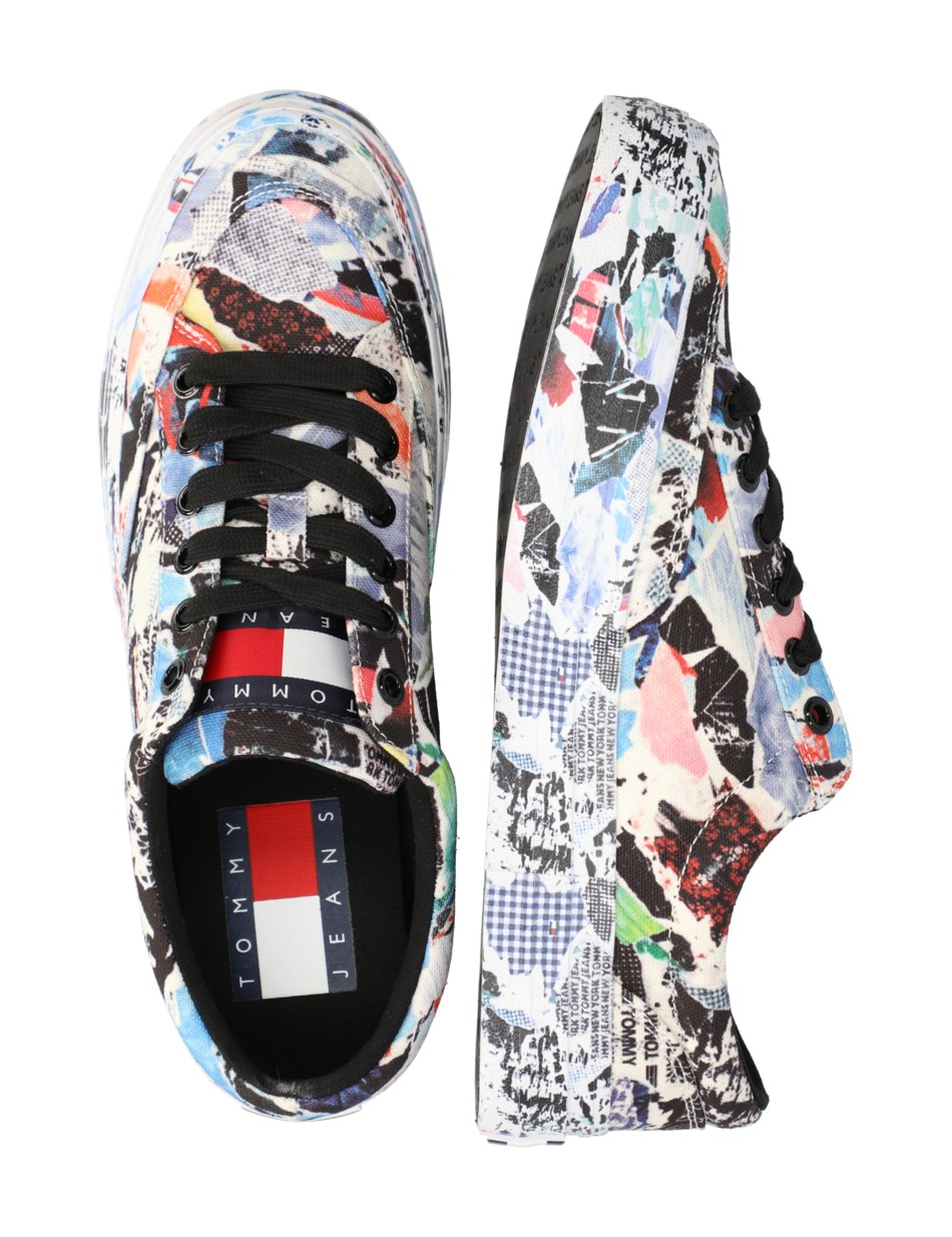 TOMMY JEANS GRAFFITI PRINT VULC