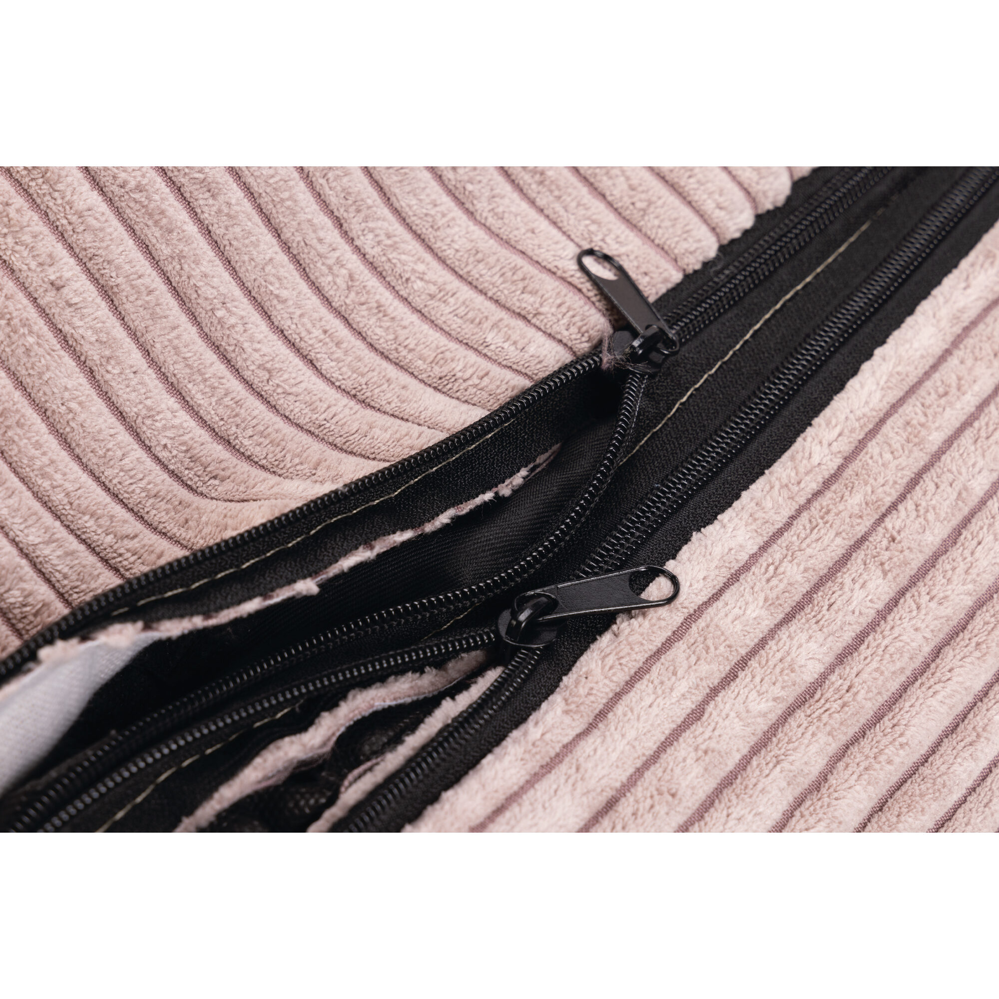 Designed by Lotte Ligmand Ribbed