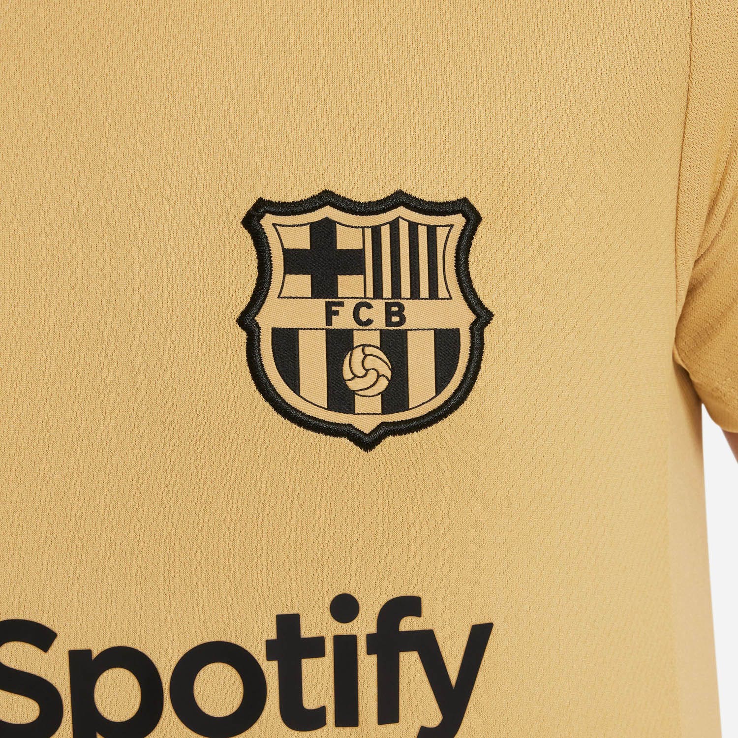 Nike  Strike Tee