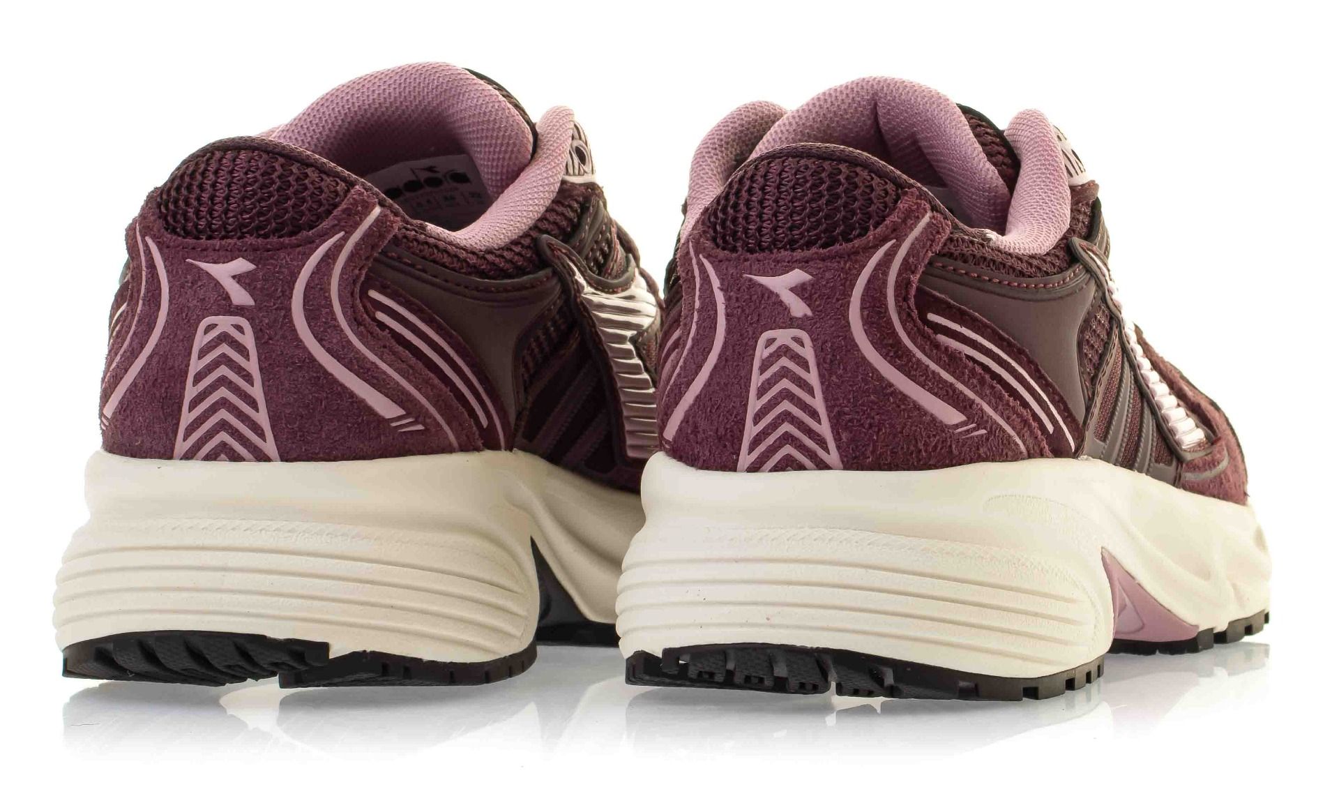 Diadora Mythos Star