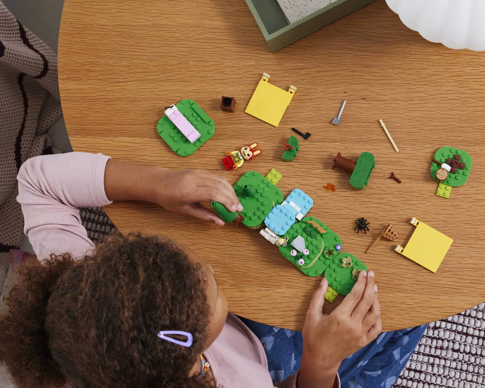 LEGO®ANIMAL CROSSING 77047 - ACTIVITES DE PLEIN AIR DE CLARA