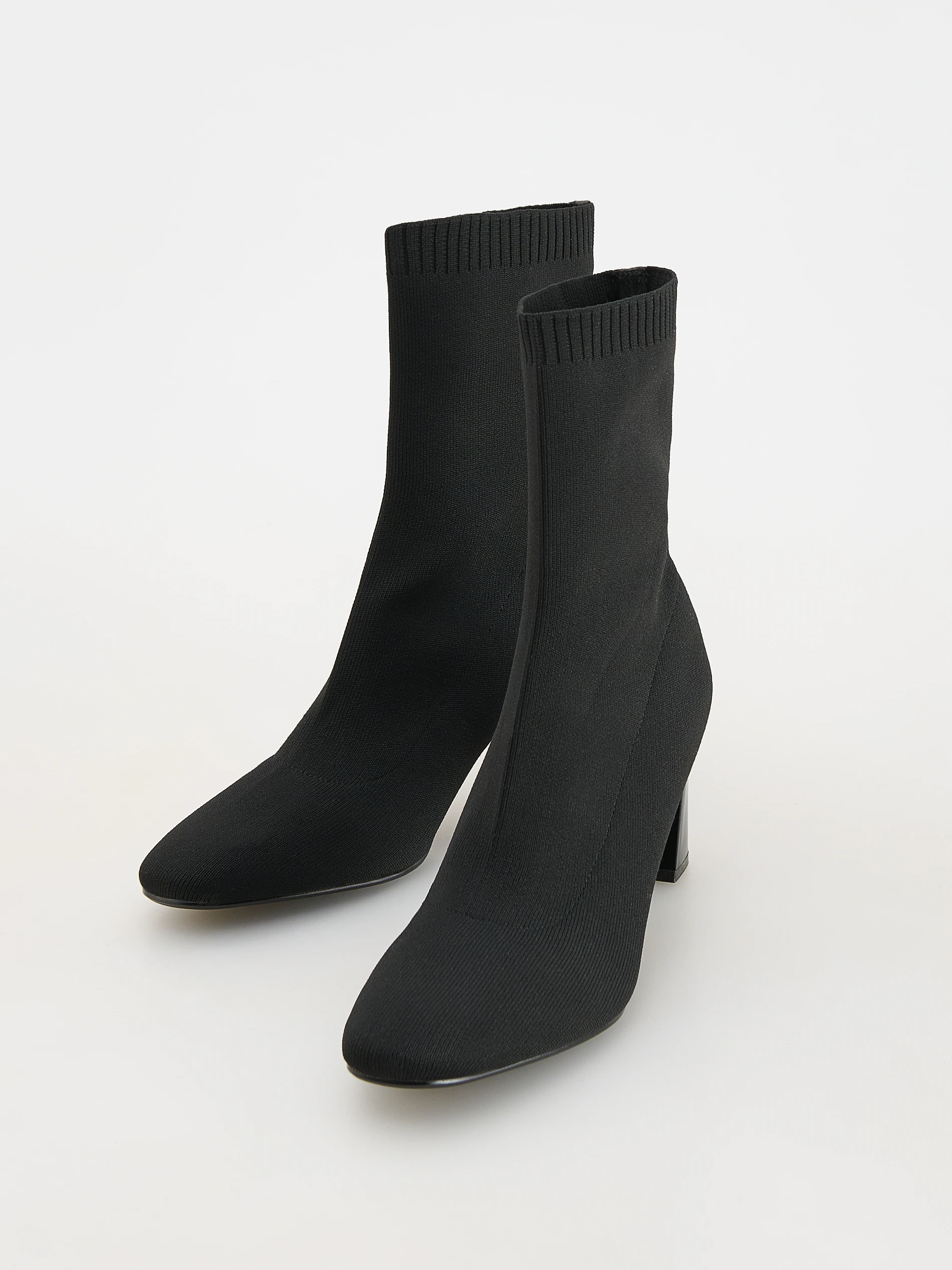 Stiefeletten mit Absatz
