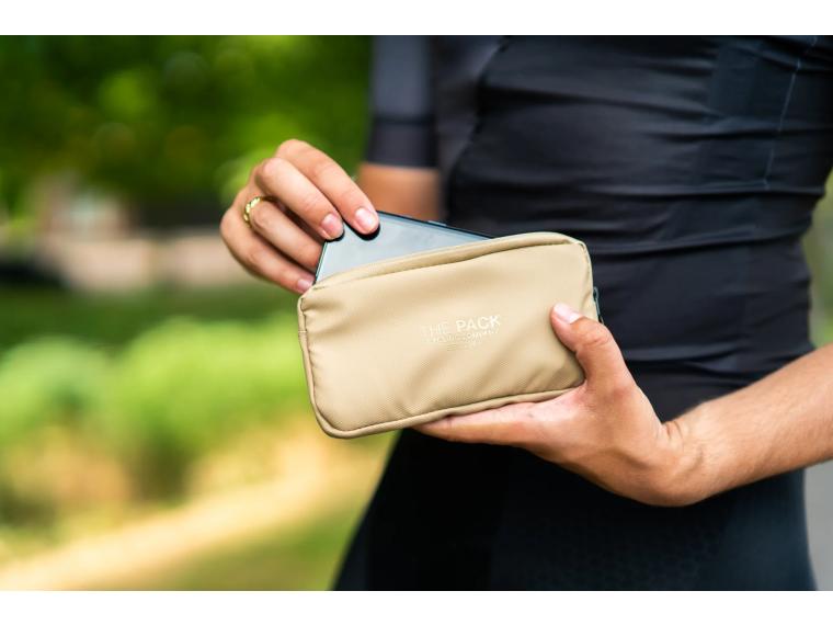 The Pack Essentials Case Basic