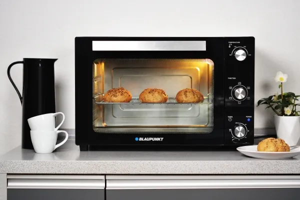 Blaupunkt EOM601, 45 L, 1800 W, Fritstående, Sort, Rustfrit stål, Dreje, Glas