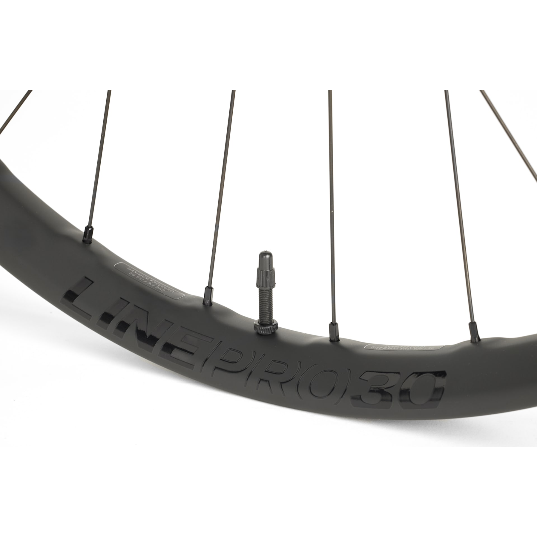 Bontrager Line Pro 30 TLR Boost MTB Voorwiel